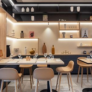 Courtyard By Marriott Paris Charles De Gaulle Central Airport
